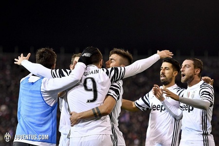 Juventus Torino a obţinut a şasea victorie consecutivă: scor 2-0 cu Cagliari