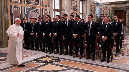Echipa Villarreal a fost primită de Papa Francisc înaintea returului cu AS Roma, din Liga Europa