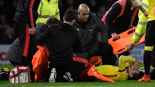 Watford şi West Ham au remizat, scor 1-1, în Premier League. Zarate a ajuns la spital, accidentat la genunchi