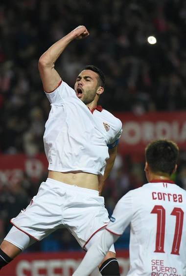 FC Sevilla a învins Athletic Bilbao, scor 1-0, şi se află la două puncte în urma liderului FC Barcelona