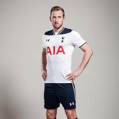 Tottenham Hotspur a învins Everton, scor 3-2, şi s-a apropiat la şapte puncte de liderul Chelsea Londra