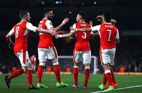 Arsenal Londra în semifinalele Cupei Angliei, după 5-0 cu Lincoln City