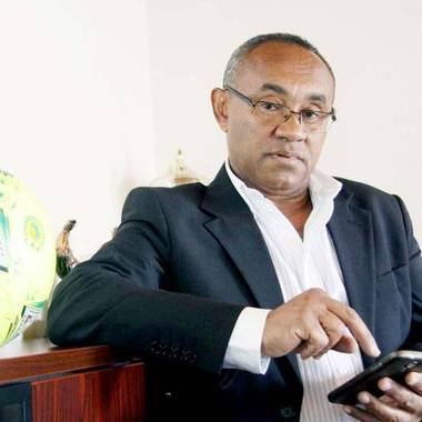 Ahmad Ahmad este noul preşedinte al Confederaţiei Africane de Fotbal, Issa Hayatou a pierdut şefia după 29 de ani