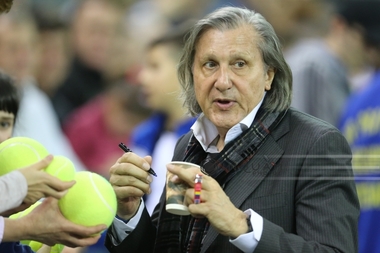 Ilie Năstase despre Halep:Se grăbeşte tot timpul, e emotivă, nu ştiu ce are, nu dă randamentul în momentul potrivit