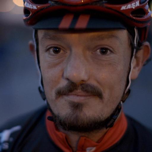 O cursă ciclistă a fost anulată după decesul unui rutier