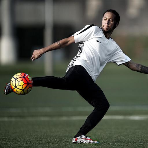 Neymar a marcat golul 100 pentru FC Barcelona în meciul de campionat cu Granada