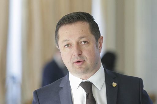Dunca: Am cerut fiecărei federaţii necesarul pentru dezvoltarea infrastructurii sportive; avem săli de sport în care nu a intrat nimeni
