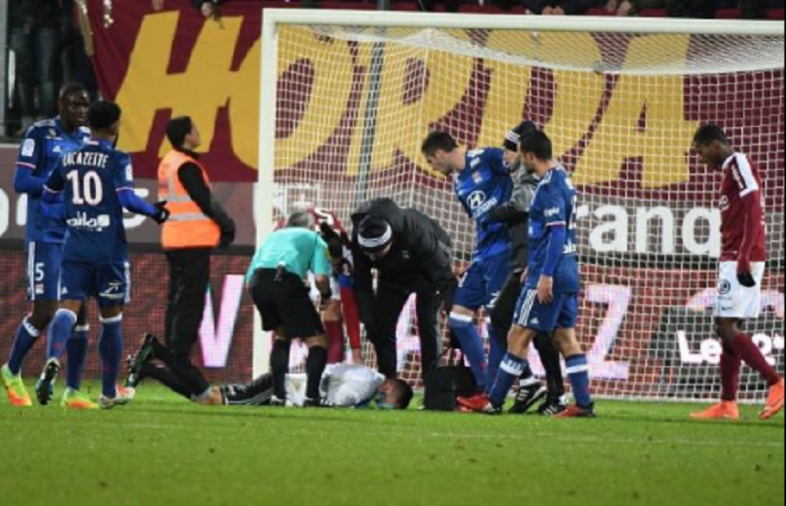 Olympique Lyon a câştigat, scor 3-0, meciul cu Metz rejucat după ce a fost suspendat în decembrie din cauza incidentelor