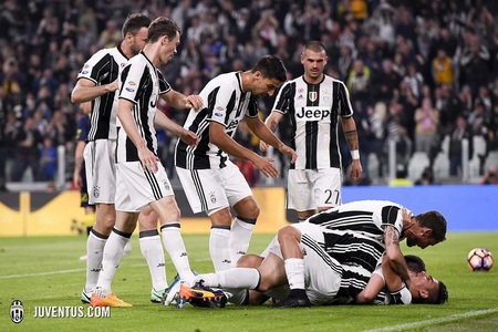Victorie pentru Juventus în Serie A înaintea confruntării cu FC Barcelona, din LC: scor 2-0 cu Chievo Verona