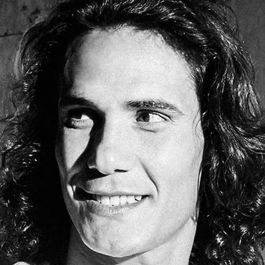 Paris Saint-Germain a învins Guingamp, scor 4-0, şi a revenit la trei puncte în urma liderului AS Monaco