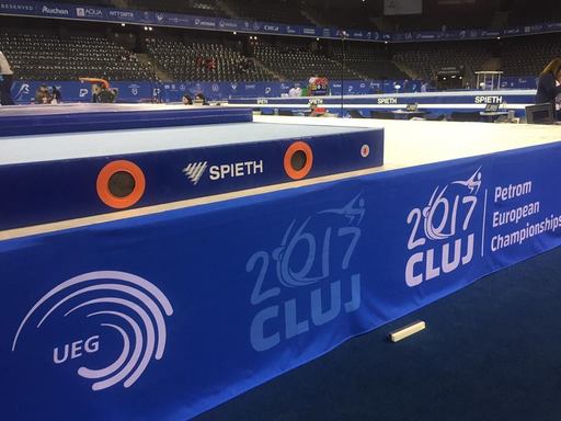Gimnastele Olivia Cîmpian şi Ioana Crişan, calificate în finală la individual-compus, la CE de la Cluj