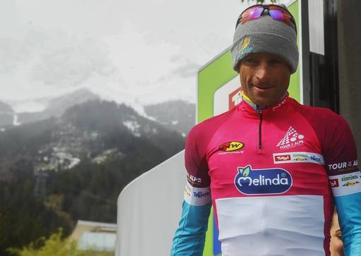 Ciclistul italian Michele Scarponi a murit în urma unui accident rutier la 37 de ani