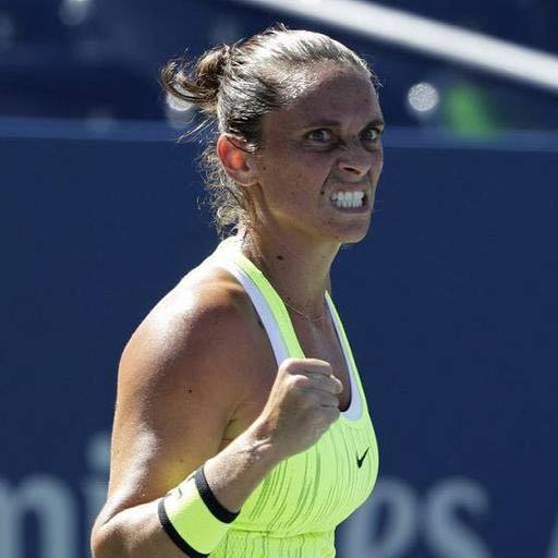 Roberta Vinci: Şarapova a plătit pentru greşeală şi e normal să revină să joace, dar fără wild card