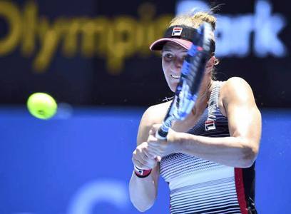 Irina Begu a revenit de la 0-3 şi 1-4 în setul decisiv cu Tatjana Maria şi s-a calificat în turul doi la Istanbul