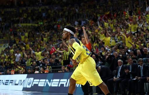 Fenerbahce Istanbul şi ŢSKA Moscova s-au calificat în Final Four-ul Euroligii de baschet masculin
