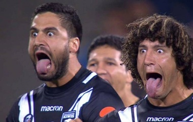 Doi componenţi ai echipei de rugby a Noii Zeelande, vizaţi de o anchetă pentru că ar fi cumpărat şi consumat cocaină