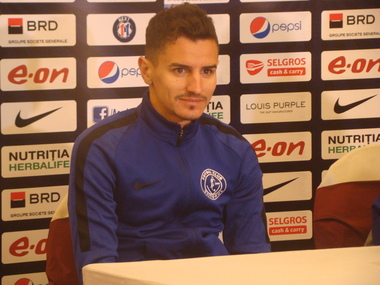 Romario Benzar: Când am venit la Viitorul, nu ne gândeam că vom ajunge să jucăm cu trofeul pe masă