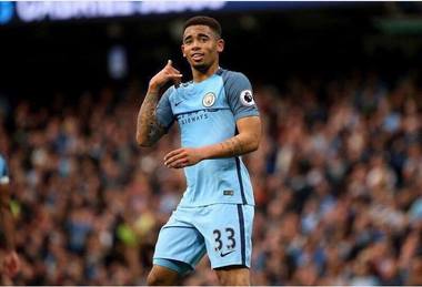 Manchester City a învins West Bromwich Albion, scor 3-1, şi a urcat pe locul trei în Premier League