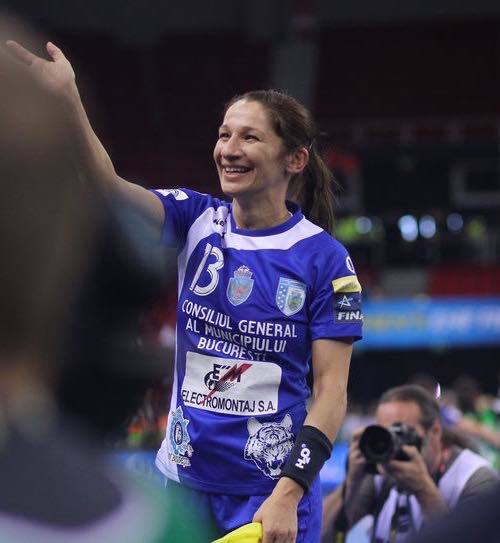 Cristina Vărzaru, după 27 de ani în handbal: Mi-a oferit mai mult decat aş fi îndrăznit să visez vreodată