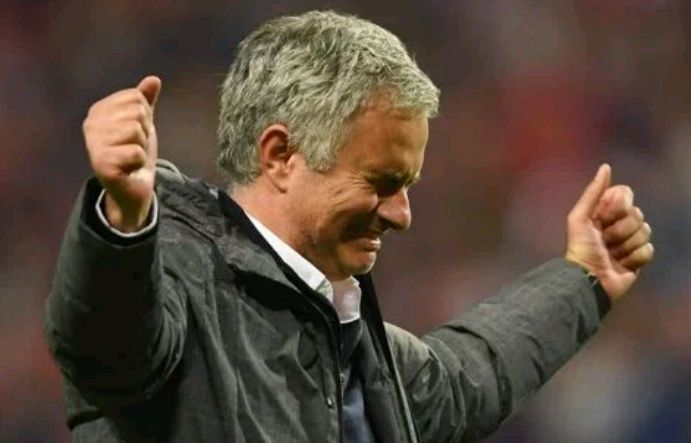Jose Mourinho: Aş schimba acest trofeu cu viaţa victimelor atentatului de la Manchester Arena