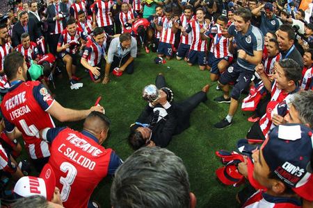 Chivas Guadalajara a învins Tigres UANL, scor 2-1, şi a câştigat titlul de campioană în Mexic