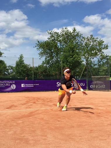 Samantha Stosur a suferit o fractură de stres la mâna dreaptă şi ar putea lipsi de la Wimbledon