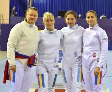 Echipa de spadă feminin a României s-a calificat în semifinale la Campionatele Europene