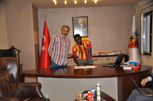 Kayserispor l-a împrumutat pe senegalezul Badji de la echipa lui Stanciu şi Chipciu, Anderlecht Bruxelles