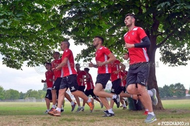 Dinamo a fost învinsă de NK Osijek, scor 4-1, în primul meci din stagiul de pregătire din Slovenia