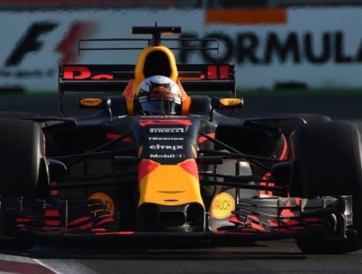 Daniel Ricciardo a câştigat MP a Azerbaidjanului, Vettel pe locul 4, Hamilton pe 5