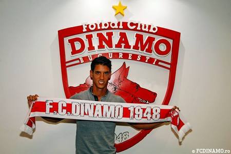 Mijlocaşul portughez Diogo Ferreira Salomao a semnat un contract pe două sezoane cu Dinamo Bucureşti