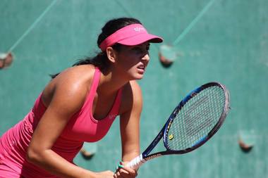 Dinu, Dascălu şi Crăciun s-au calificat în semifinalele turneului ITF de 15.000 de dolari de la Bucureşti