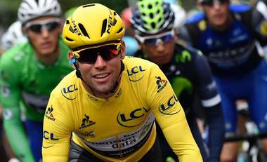 Cavendish a fost transportat la spital după o căzătură în Turul Franţei. Britanicul ar putea avea fractură de claviculă