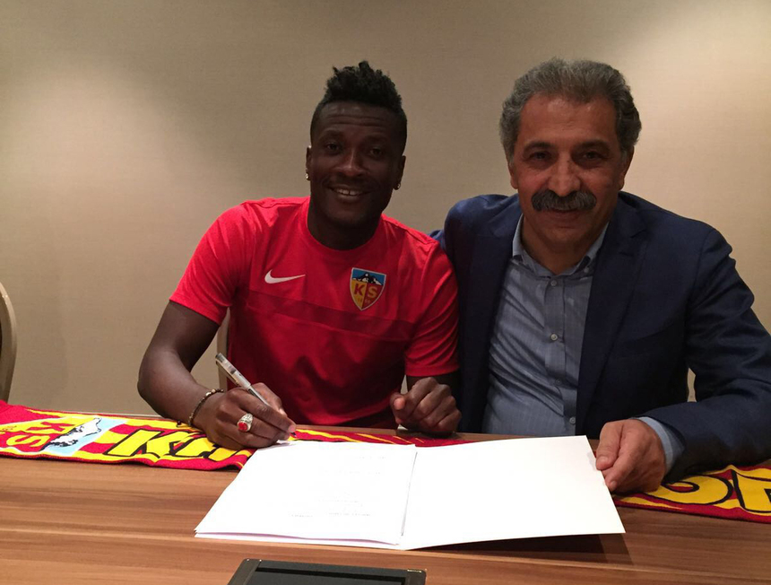 Asamoah Gyan a semnat un contract cu echipa lui Şumudică, Kayserispor