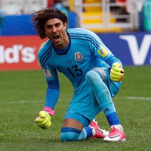 Standard Liege l-a achiziţionat pe portarul mexican Guillermo Ochoa