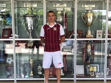 CFR Cluj l-a achiziţionat pe Dan Nistor