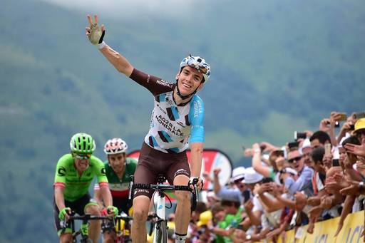 Romain Bardet a câştigat etapa a 12-a a Turului Franţei. Fabio Aru este noul lider al clasamentului general