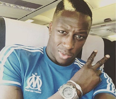 AS Monaco a respins o ofertă de 45 de milioane de euro de la Manchester City pentru Mendy