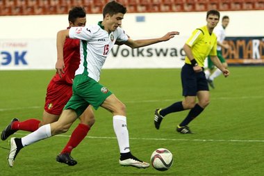 AC Fiorentina l-a achiziţionat pe fundaşul bulgar Petko Hristov