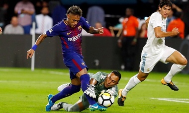 Mirror: Suma plătită de PSG pentru Neymar, echivalentul a 1.089 maşini Ferrari, 8.522 de asistente sau 94 de locuinţe în cea mai luxoasă zonă din Londra