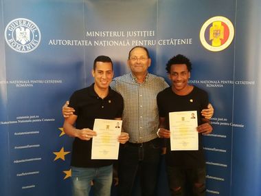 Brazilienii Sávio Valadares şi Felipe Oliveira vor juca pentru naţionala României de fotbal în sală