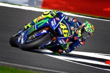 Valentino Rossi a fost operat. Are nevoie de 30-40 de zile de repus