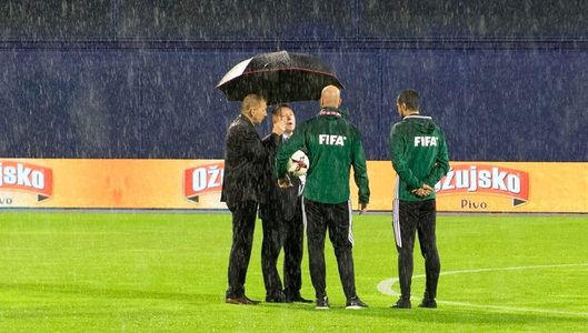 Meciul Croaţia - Kosovo, din preliminariile CM, a fost suspendat din cauza ploii torenţiale şi va fi reluat în altă zi