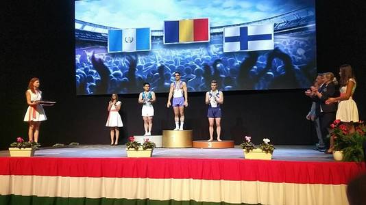 Patru medalii câştigate de Cătălina Ponor şi Marian Drăgulescu la Cupa Mondială de la Szombathely