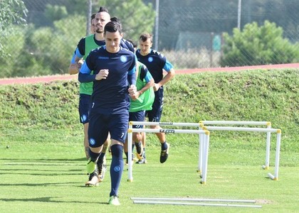 Chiricheş s-a antrenat cu echipa Napoli şi va face deplasarea la Doneţk