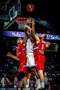 Rusia - Serbia, în a doua semifinală a Eurobasket2017; în prima se duelează Spania - Slovenia