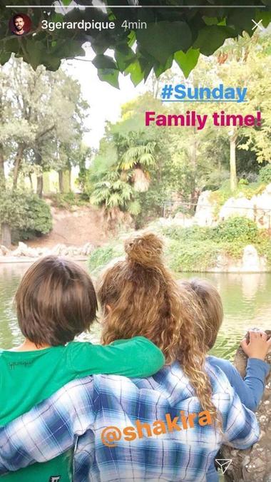 Pique dezminte zvonurile privind despărţirea de Shakira într-o postare pe Instagram: "Momente de familie"