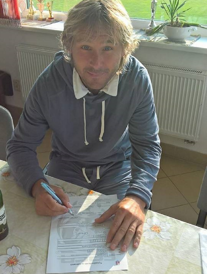 Pavel Nedved a semnat, la 45 de ani, un contract cu clubul la care s-a format, FK Skalna