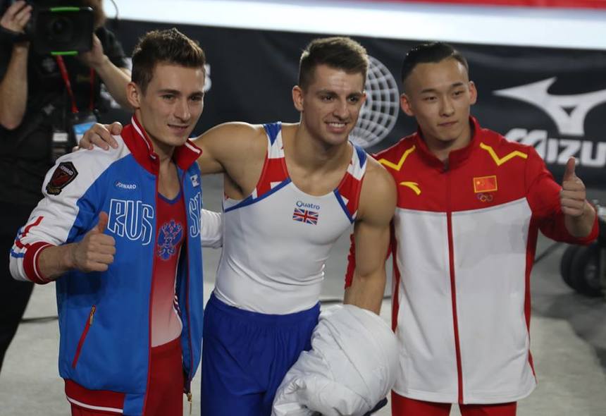 Cinci titluri mondiale la gimnastică, decernate în finalele pe aparate la Montreal; Drăgulescu intră duminică