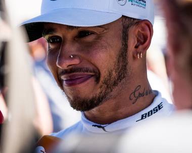 Lewis Hamilton a câştigat Marele Premiu al Japoniei; Sebastien Vettel a abandonat
